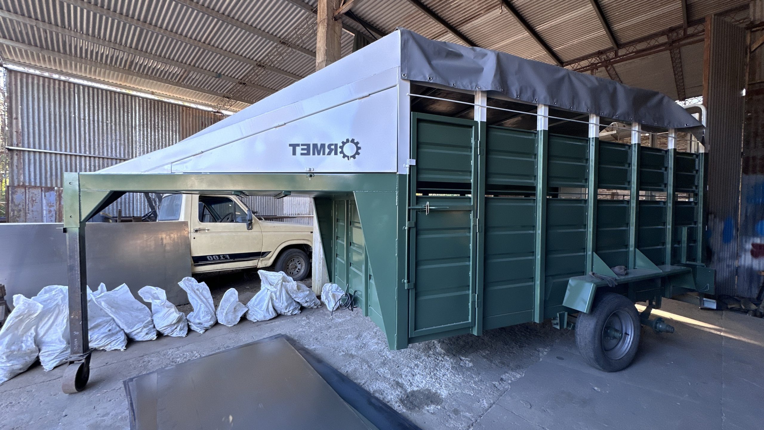 Trailer homologado ORMET en ruta